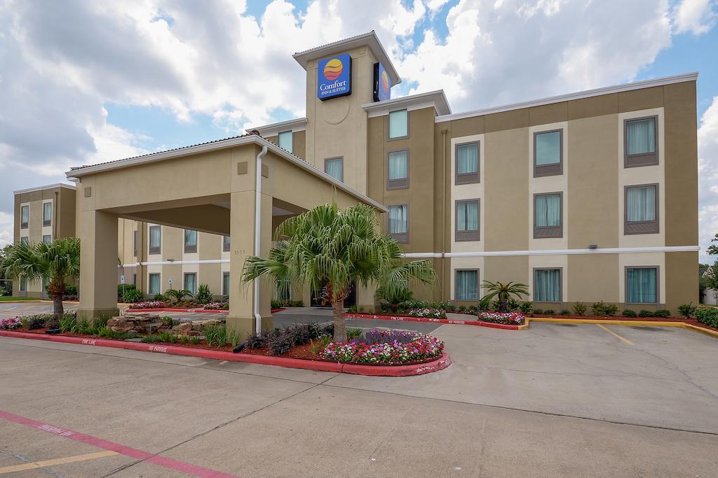 Comfort Inn & Suites Fm1960-Champions Houston Exterior photo